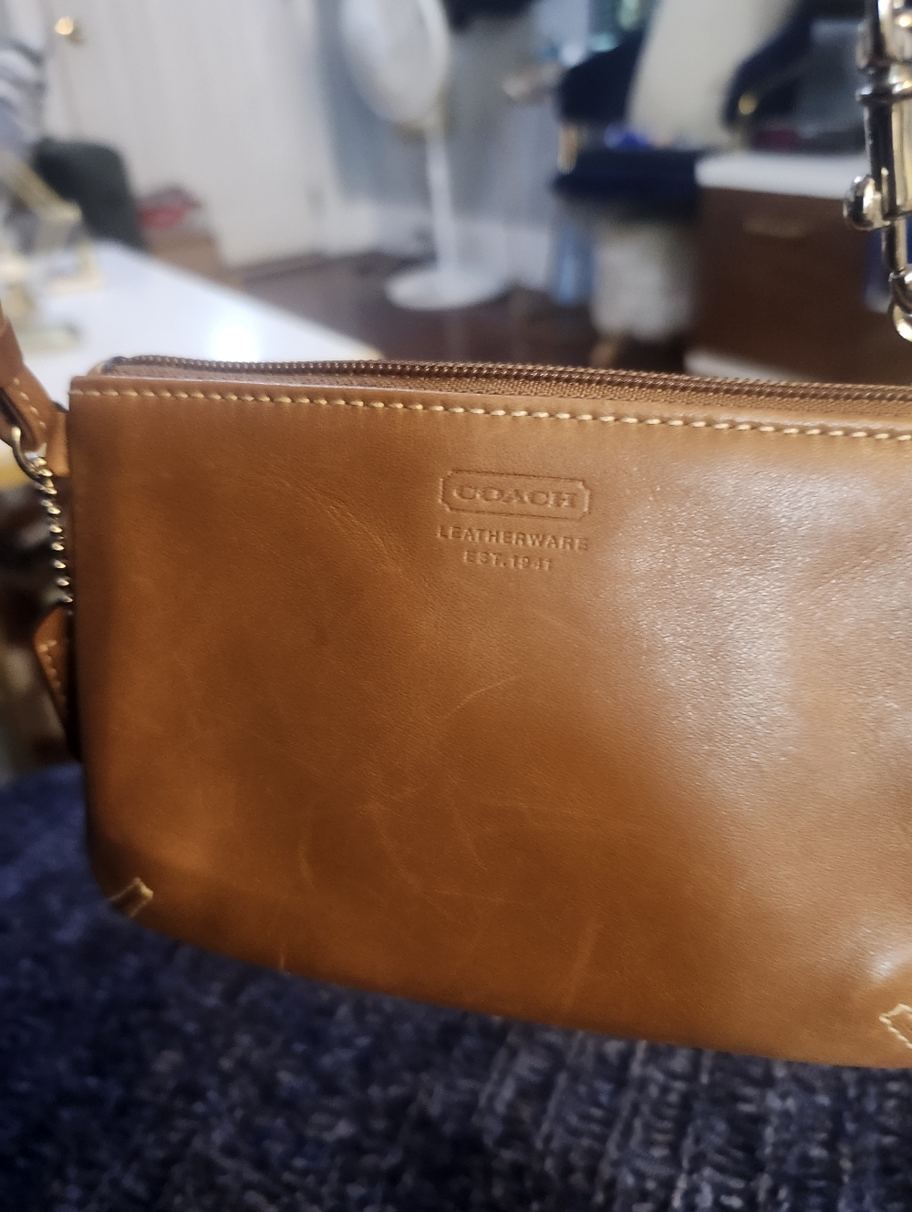 COACH Glove Tanned Leather Wristlet - Picture 10 of 10